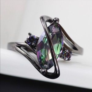 NWOT Mystic Rainbow Topaz Marquise Cut Ring